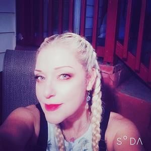 Meet your Posher, Lbjha